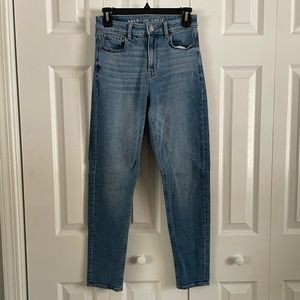 American Eagle Mom Jeans